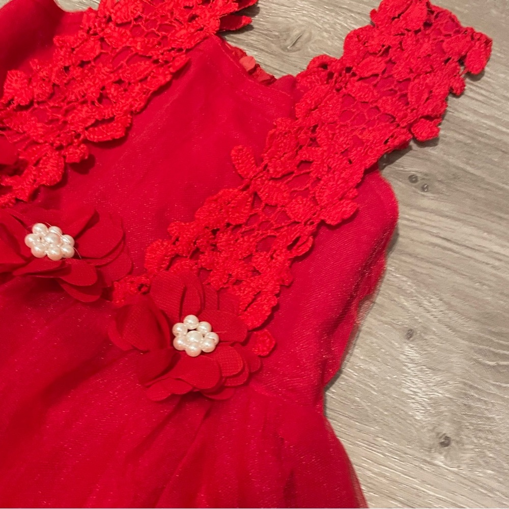 Beautiful red boutique dresses for young girl 4T - Picture 5 of 12